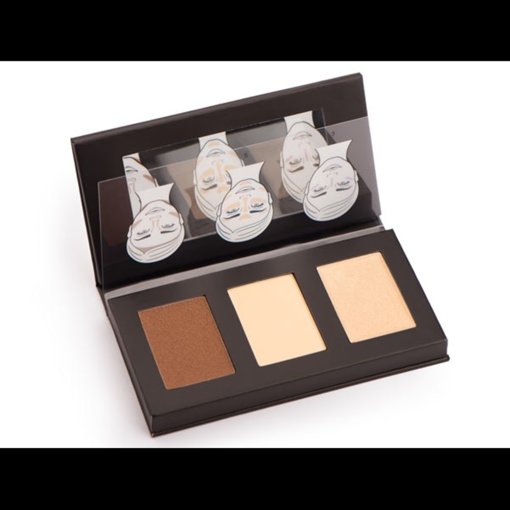 Younique Sculpting Trio (light) - NWT